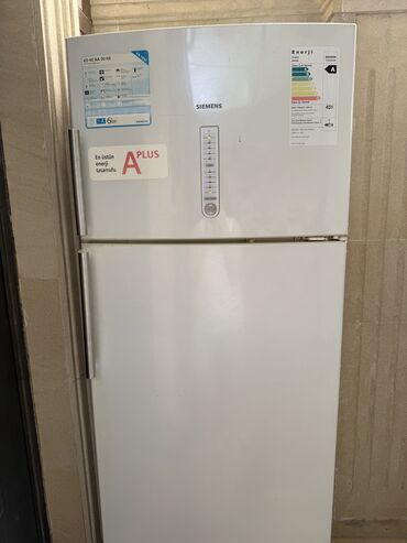 Ət çəkən maşınlar: İşlənmiş 1 qapılı Siemens Soyuducu Satılır, rəng - Ağ