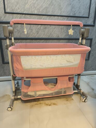 Beşiklər: Qız üçün, Yeni, Beşik, Yellənmə mexanizm ilə — 2