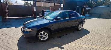 гольы 4: Audi A4: 1996 г., 1.8 л, Автомат, Седан — 3