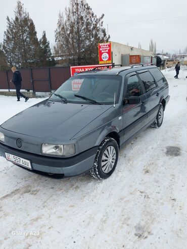 прожектор авто: Volkswagen Passat: 1988 г., 1.8 л, Механика, Бензин, Универсал