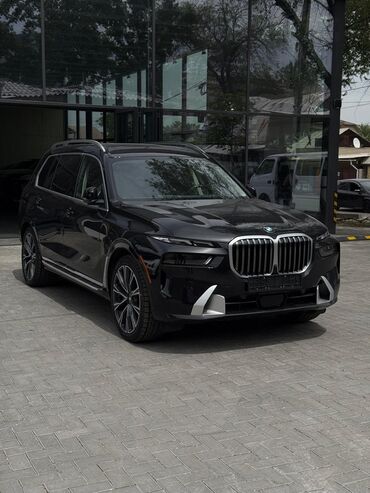 BMW: BMW X7: 2022 г., 3 л, Автомат, Бензин, Кроссовер