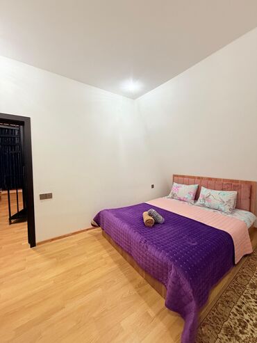 Bağ evlərinin kirayəsi: 80 kv. m, 2 otaqlı, Hovuzlu, İşıq, Su, Kanalizasiya — 5