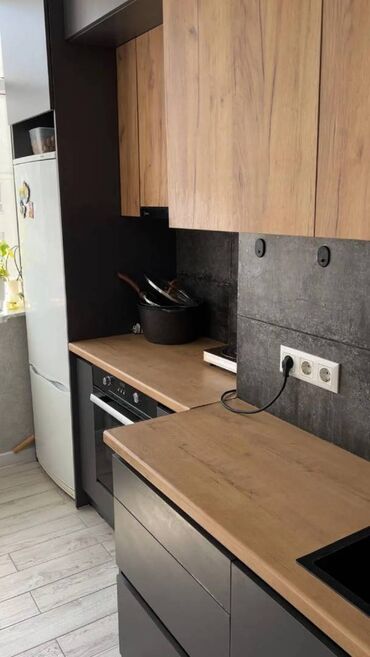квартира берилет маладая: 3 комнаты, 73 м²