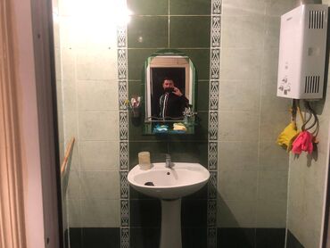 Köhnə tikili: Bakı, 2 otaqlı, Köhnə tikili, 60 kv. m — 2