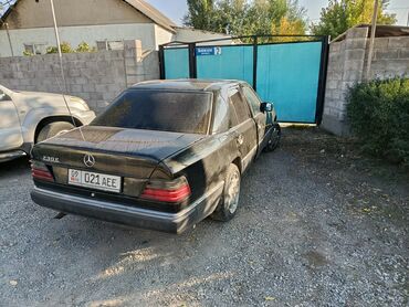 продаю авто по следующим выкупом: Mercedes-Benz W124: 1990 г., 2.3 л, Механика, Бензин, Седан