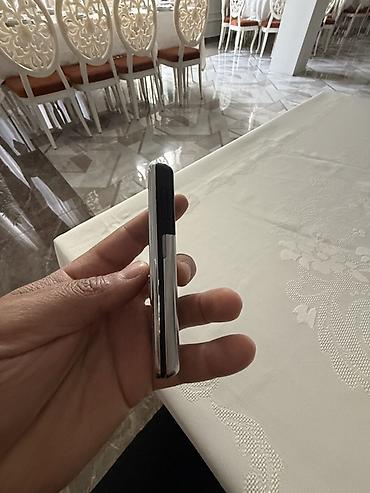 Nokia: Nokia 6300 4G, Düyməli — 3