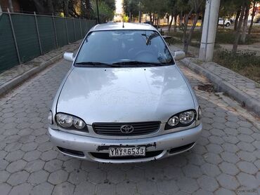 Toyota: Toyota Corolla: 1.4 l. | 2001 έ. Λιμουζίνα — 2