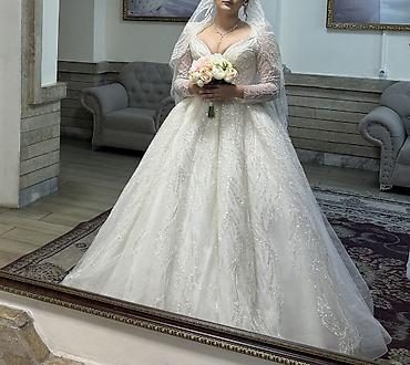 абая фасон: Свадебное платье, One size, V-образный вырез декольте, Фатин, А-силуэт, Кыргызстан, Пайетки, Новый — 4