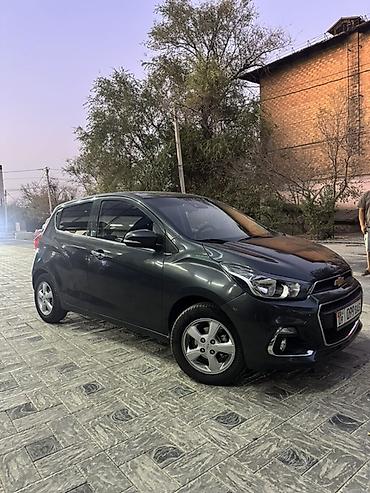 bad e5: Chevrolet Spark: 2018 г., 1 л, Вариатор, Бензин, Хэтчбэк — 2
