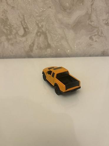 Avtomobil satışı: Sarı rəngli mini pikap oyuncağı - Material: metal və plastik qarışığı — 4