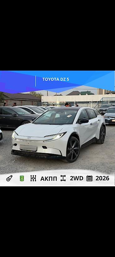 Toyota bZ5: 2025 г., 0.1 л, Автомат, Электромобиль, Кроссовер