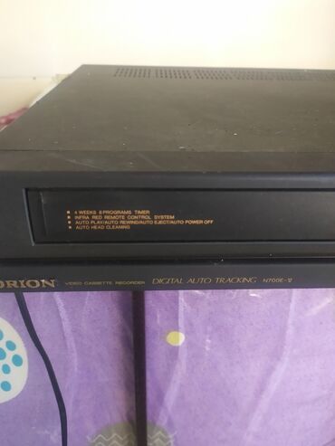 Korpuslar: Masaüstü kompüter sistemi – ATX tipli qara korpus Xarici görünüş: - — 8