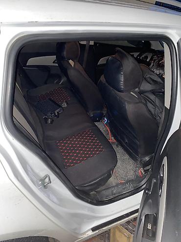 Chevrolet: Chevrolet Cruze: 2014 г., 1.6 л, Механика, Бензин, Хэтчбэк — 9