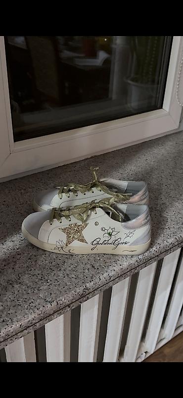 золотой стельки: Кроссовки, 40, Golden Goose, Б/у, цвет - Белый, Самовывоз — 2