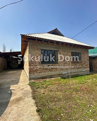 1 bedroom: 🏠Продается дом в с. Сокулук, не далеко от трассы 🟡Комнаты: 4 🟡Участок — 1