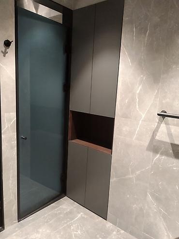 keramik tava: Düz dolab, Dəhliz üçün, Qarderob, Açılan, Quraşdırıla bilən, 4 qapılı — 9
