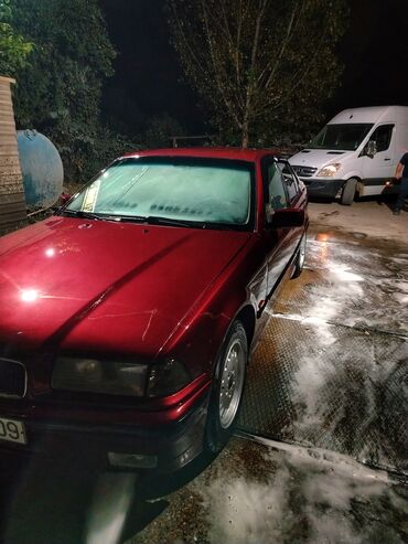 BMW: BMW 316: 1.8 l | 1992 il Hetçbek — 5