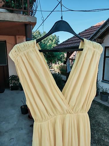 prsluk s: Ženska midi haljina u žutoj boji, laganog i lepršavog kroja. Model — 6