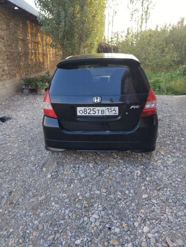 автокредит на бу авто бишкек: Honda Fit: 2002 г., 1.3 л, Автоматтык, Бензин, Хетчбек