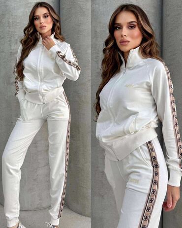 Gornji i donji deo: S - 2XL
4.600 din na lalafo.rs — 18 Gornji i donji deo: S - 2XL
4.600 din — 18