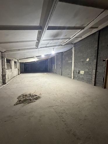 бескаркасные ангары: 700 м², 3-фазная система электроснабжения, Со складом — 4