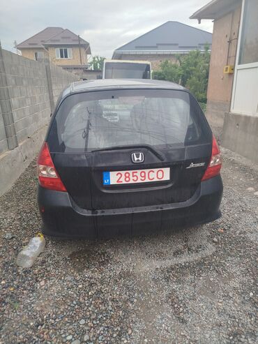 Honda: Honda Jazz: 2005 г., 1.4 л, Механика, Газ, Хэтчбэк