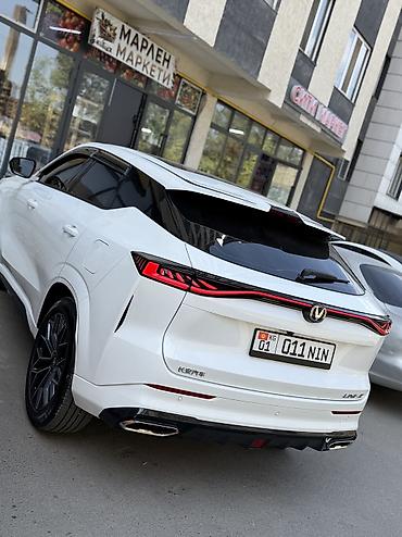 byd кроссовер: Changan Uni-V: 2025 г., 1.5 л, Автомат, Бензин, Кроссовер — 4
