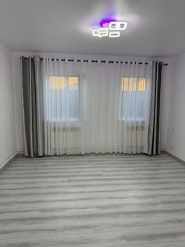 Дома: 50 м², 3 комнаты, Семейным — 1