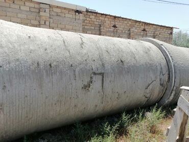 pompa beton qiymeti: Uzunluqu 5 metr, dioqanalı 2 metrdir. 2 ədəddir.
1 ededi 1000 azn