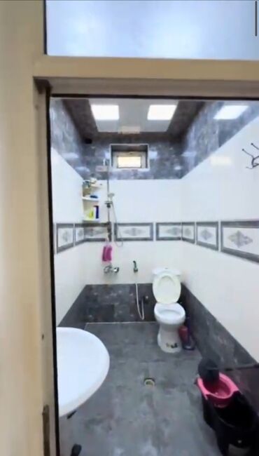 Həyət evləri və villaların satışı: Binəqədi qəs. 6 otaqlı, 220 kv. m, Kredit yoxdur, Yeni təmirli -da lalafo.az — 14 Həyət evləri və villaların satışı: Binəqədi qəs. 6 otaqlı, 220 kv. m, Kredit yoxdur, Yeni təmirli — 14