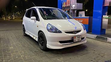 15 4 100: Honda Fit: 2002 г., 1.3 л, Автомат, Бензин, Хэтчбэк — 9