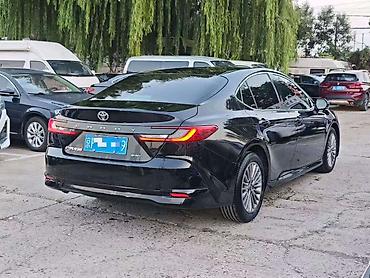 auto ru: Toyota Camry: 2024 г., Гибрид, Седан — 2