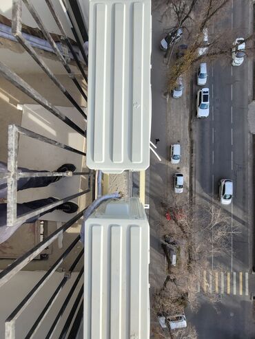 Установка кондиционеров: Установка кондиционеров. Прокладка коммуникаций ( труб ) на стадии — 8