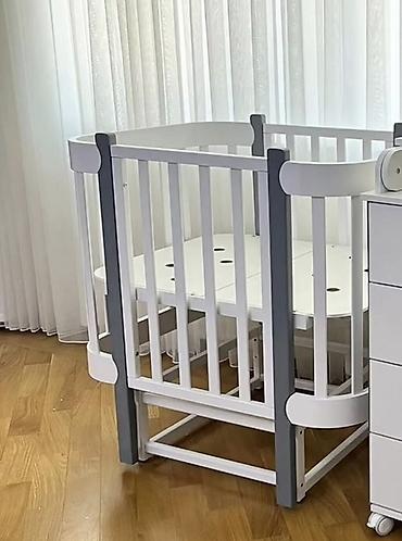 Beşiklər: Uşaq beşiyi – çevrilə bilən, yan tərəfi açılıb-bağlanan model - Rəng — 1
