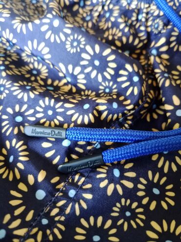 Bermude i šorcevi: Kupaći šorc, M (EU 50), Massimo Dutti, bоја - Šareno, Mikrofiber — 3