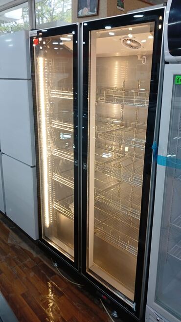 Biznes üçün program təminatı: İki qapılı vitrin tipli soyuducu - Şüşə ön qapılar: içərini tam