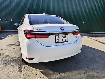 заводском: Toyota Levin: 2018 г., 1.8 л, Вариатор, Гибрид, Седан — 5