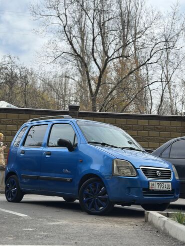 голуф 3: Suzuki Wagon R: 2003 г., 1.3 л, Механика, Бензин, Хетчбек