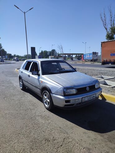 машины цена: Volkswagen Golf: 1992 г., 1.8 л, Механика, Бензин, Хетчбек