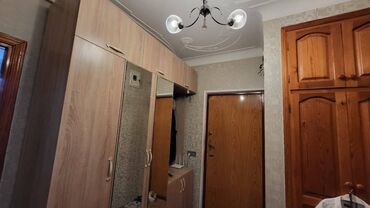 Köhnə tikili: Bakı, 3 otaqlı, Köhnə tikili, m. Xalqlar Dostluğu, 80 kv. m — 13