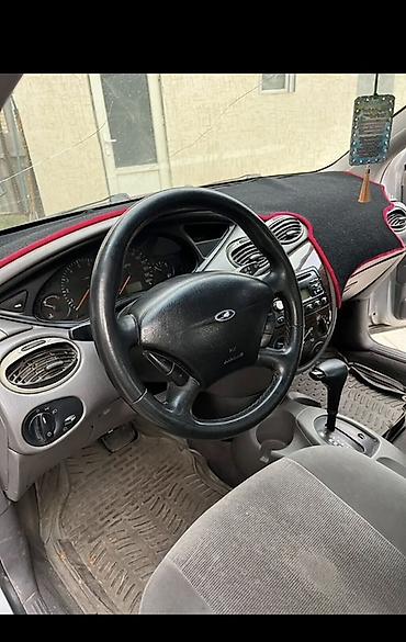 е 55: Ford Focus: 2001 г., Автомат, Бензин, Седан — 6