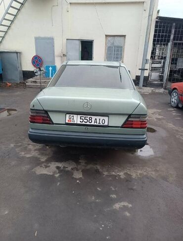 дождевик для мото: Mercedes-Benz W124: 1985 г., 2.3 л, Автомат, Бензин, Седан