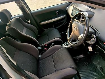 Продажа авто: Toyota Ist: 2002 г., 1.3 л, Автомат, Бензин, Хэтчбэк — 7