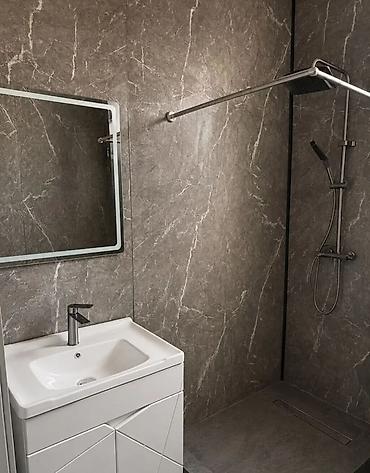 Продажа коттеджей и домов: 🏡 ПРОДАЁТСЯ ДОМ 📍 Район: Ак-Босого 📐 Площадь: 90 м² 🛏 Комнат: 3 🌿 — 3