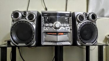 Musiqi mərkəzləri: JVC 2 Basovikli Kalonka Güclü Səs Effekti var Ad Günü və s
