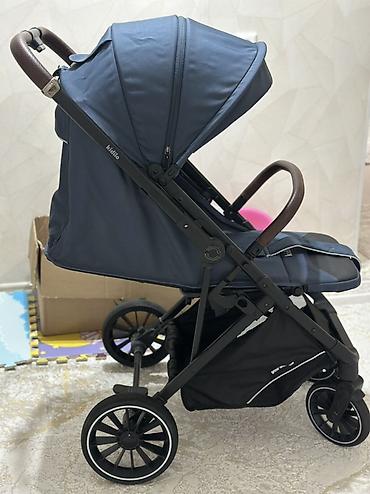 Прогулочная коляска Kidilo (серия PM4), цвет темно‑синий. Основные
