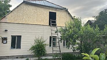 Продажа коттеджей и домов: 🏡 Срочно продаётся частный дом — 110 квартал Участок — 5 соток — 12