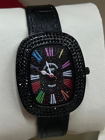 saati: Endirimde 28 m kemerli saat qawlari tokulmur
Swarovski 40 m — 3
