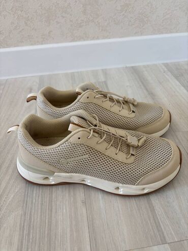 li ning зимние кроссовки: Кроссовки, 37, Outventure, Новый, цвет - Бежевый, Самовывоз