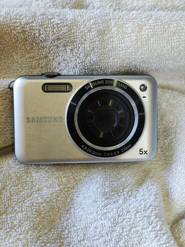 фотоаппарат бу: Продаю компактный фотоаппарат samsung es73 работает отлично